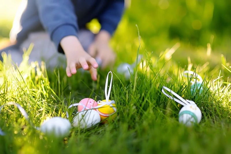 easter-egg-hunts-in-St.-Louis